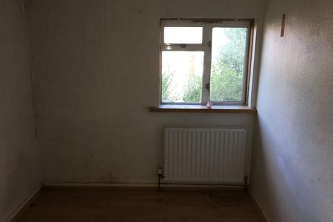 56 Redstart Close, New Addington, Croydon, CR0 0EU