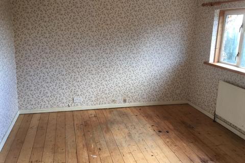 56 Redstart Close, New Addington, Croydon, CR0 0EU