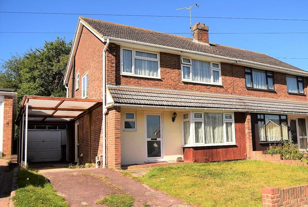 Birch Grove, Hempstead 3 bed semidetached house £1,325 pcm (£306 pw)