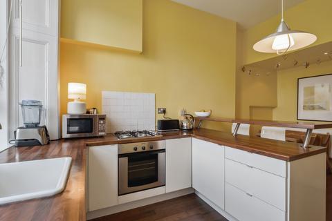 3/1, 10 Cathkinview Road, Glasgow, G42 9EH