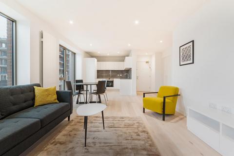 Pendant Court, Royal Wharf, E16