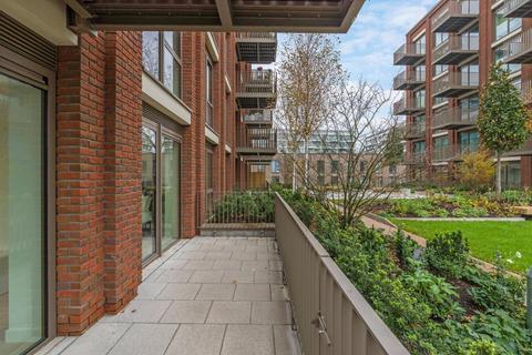 1 bedroom apartment for sale, Pendant Court, Royal Wharf, E16