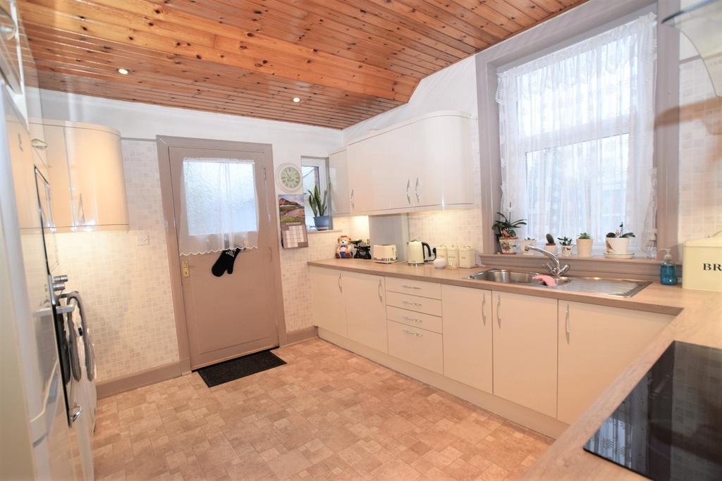 Rossendale, 28 Albert Road, Dumfries DG2 9 DN - Gri