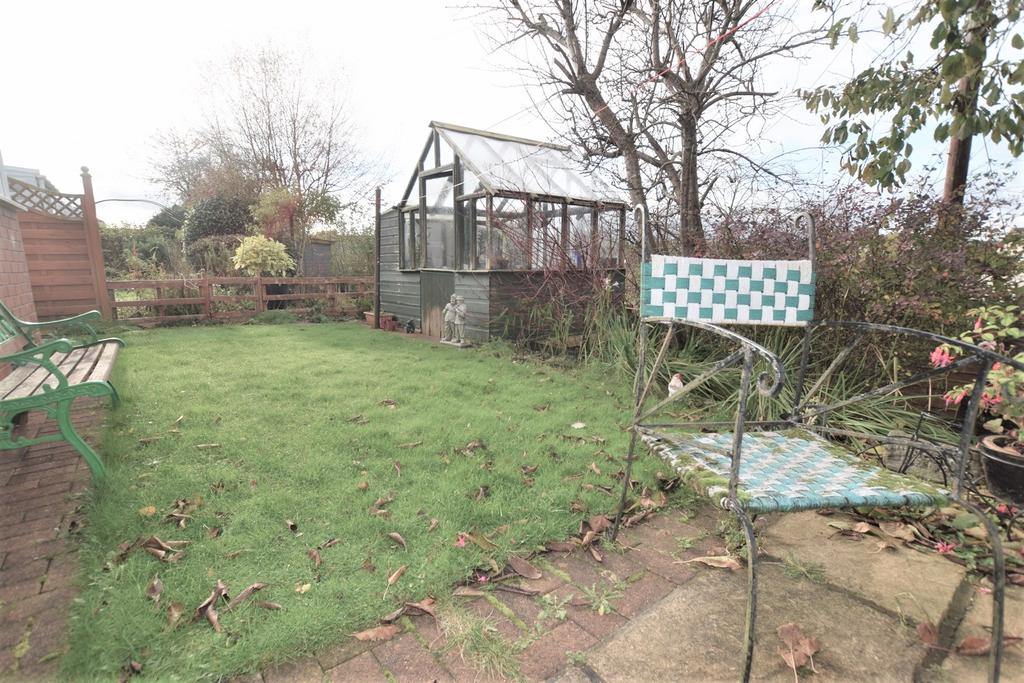 Rossendale, 28 Albert Road, Dumfries DG2 9 DN - Gri