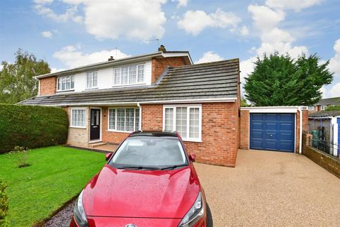 58 Bathurst Road, Staplehurst, Tonbridge, TN12 0LH