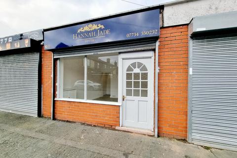 Shop to rent - Feeney Street, Sutton Manor, WA9