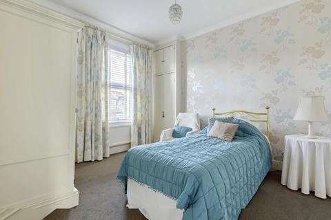 76 Minard Road, Catford, London, SE6 1NL