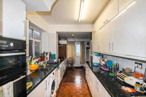 House share to rent - Curthwaite Gardens, Enfield, EN2