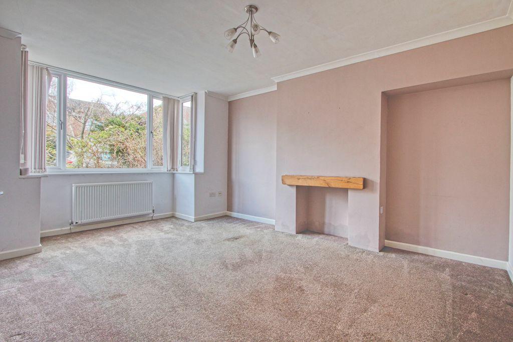 Whitmore Road, Taunton TA2 6EA 3 bed semidetached house £350,000