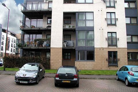 2 bedroom flat to rent, East Pilton Farm Avenue, Pilton, Edinburgh, EH5