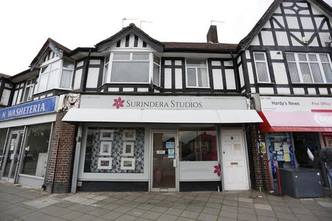 Shop for sale, North Road, Southall, UB1