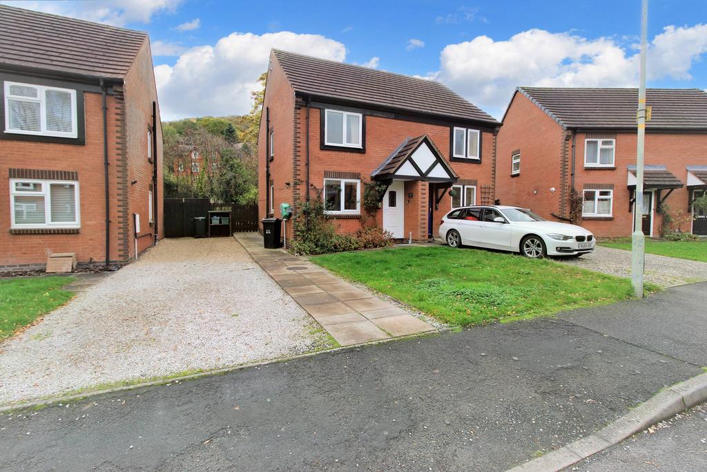 Swains Meadow, Church Stretton SY6 3 bed semidetached house £87,000