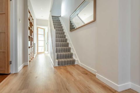 2 Castle View, Tutshill, Chepstow, NP16 7EA