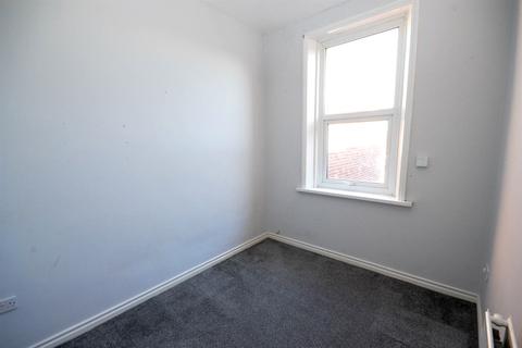 3 bedroom flat for sale - Victoria Road East, Hebburn