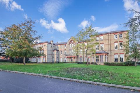 1 bedroom flat for sale, Leavesden Court, Mallard Road, Abbots Langley, Hertfordshire, WD5