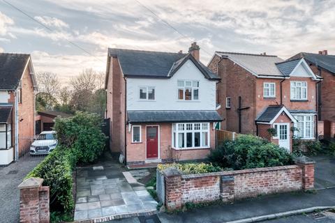 17 Charles Street, Redditch, B97 5AA