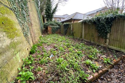 34 Croham Road, South Croydon, CR2 7BA