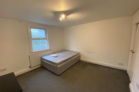 34 Croham Road, South Croydon, CR2 7BA