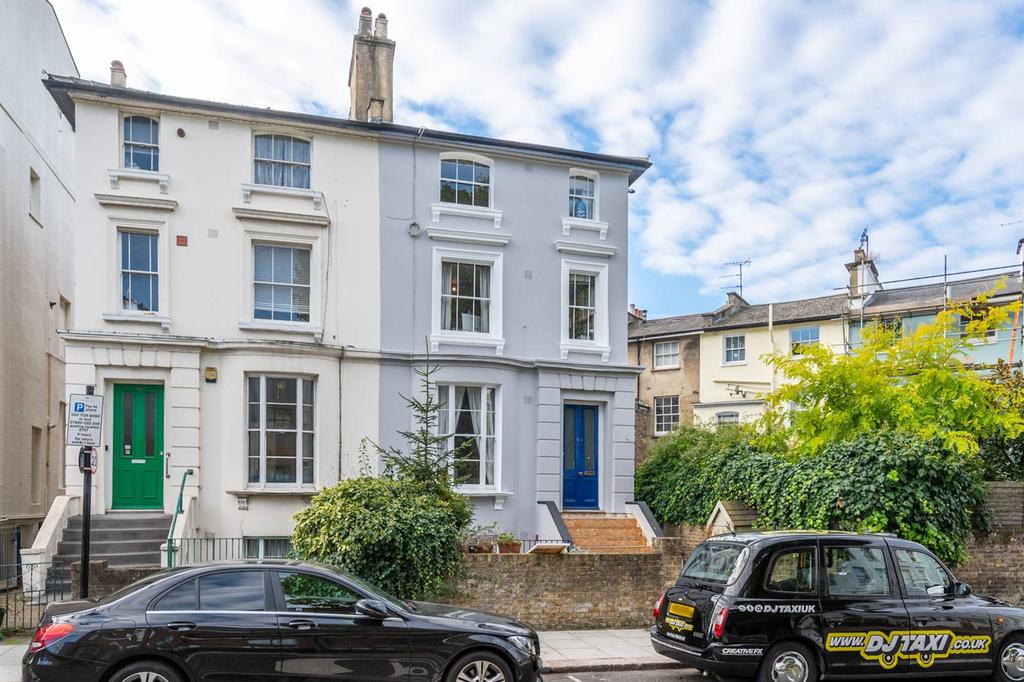 Westbourne Park Villas, Westbourne Park, London, W2 1 bed flat £2,145 pcm (£495 pw)