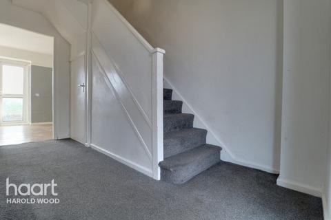 181 Whitchurch Road, Romford, RM3 9AA