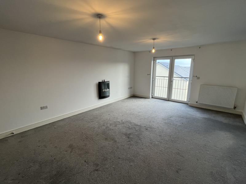 Union Close, Bideford, EX39 3FE 2 bed flat £725 pcm (£167 pw)