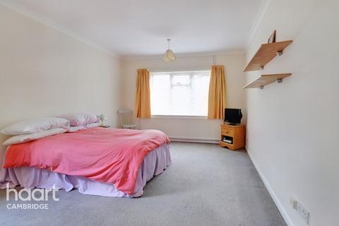 37 Fen Road, Milton, Cambridge, CB24 6AD