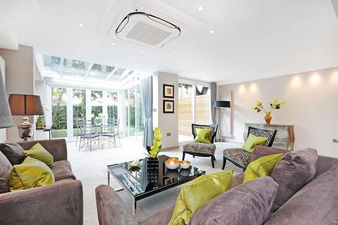 4 bedroom terraced house to rent, St. Johns Wood Park, London, NW8