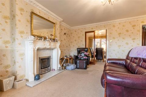 4 bedroom detached house for sale - Benomley Road, Almondbury, Huddersfield, HD5
