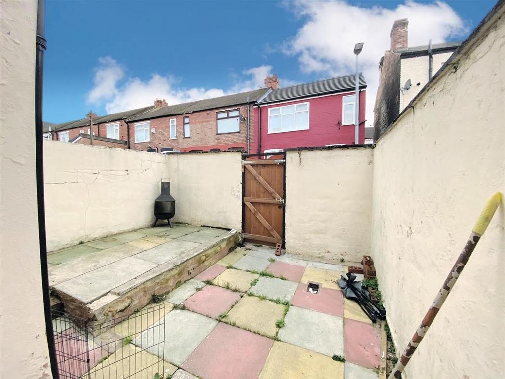 Rear Yard