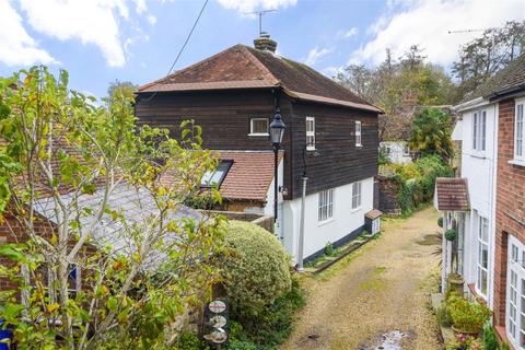 Malt Cottage, 1 Brewers Yard, Storrington, Pulborough, RH20 4DN