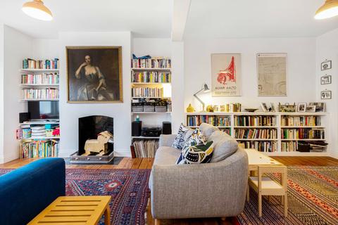 37 Pearcroft Road, London, E11 4DP