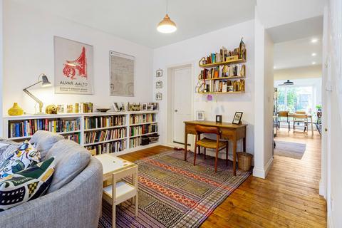 37 Pearcroft Road, London, E11 4DP
