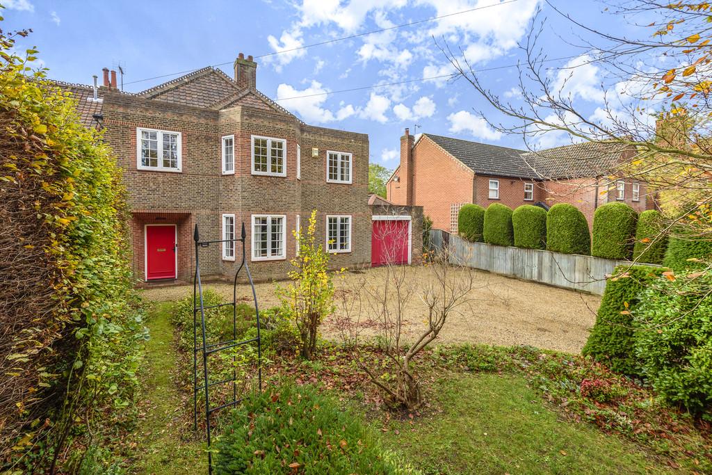 4-bed-semi-detached-house-for-sale-in-christchurch-road-newport-np19