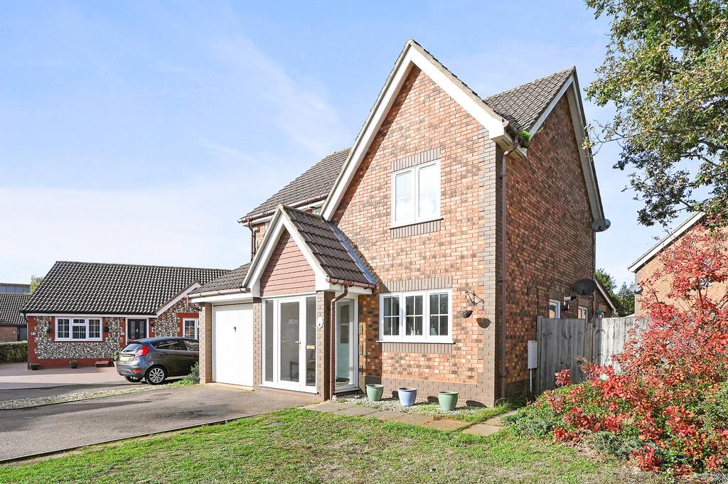 Kesgrave, Ipswich, Suffolk 4 bed detached house for sale £435,000