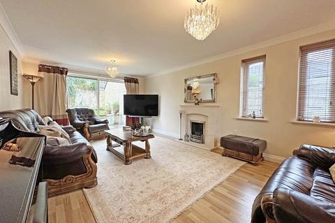 150 Treffry Road, Truro, TR1 1WE
