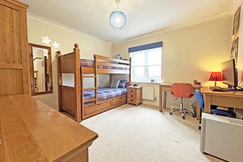150 Treffry Road, Truro, TR1 1WE