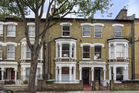 2 bedroom flat for sale - Saltoun Road, London