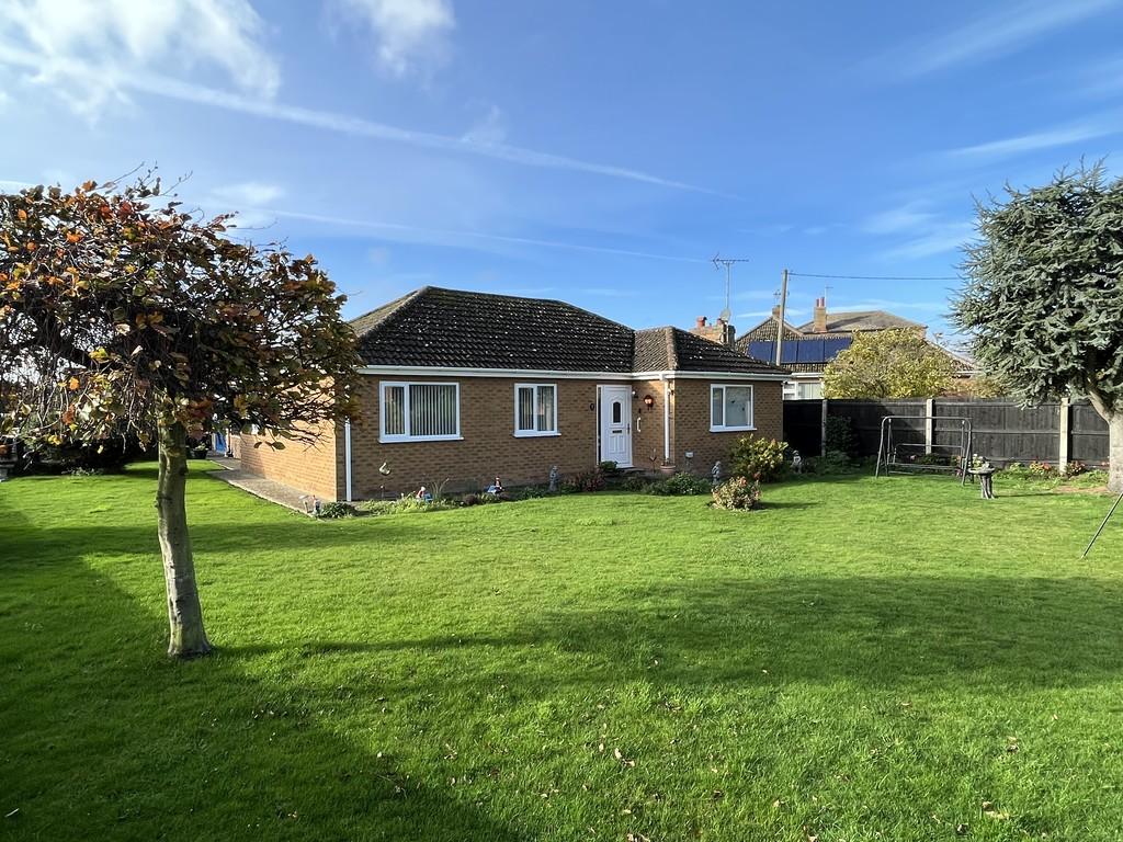 Eastgate, Fleet Hargate 3 bed detached bungalow for sale £289,995