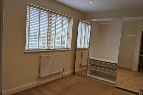 2 bedroom end of terrace house to rent, Scribers Lane, Birmingham