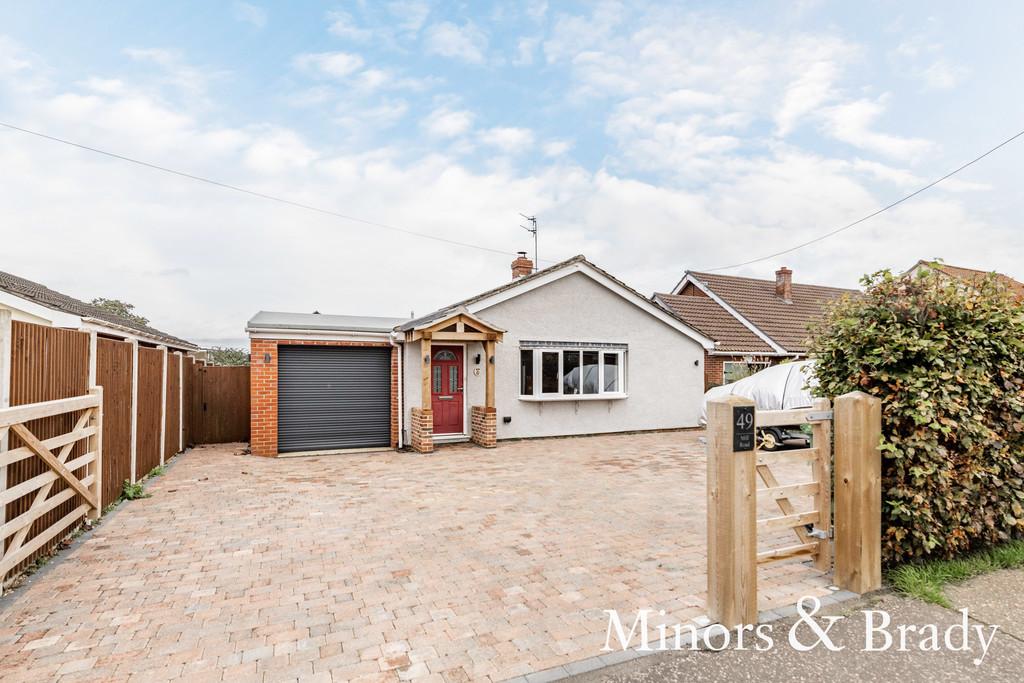 Mill Road, Blofield 3 bed detached bungalow £375,000