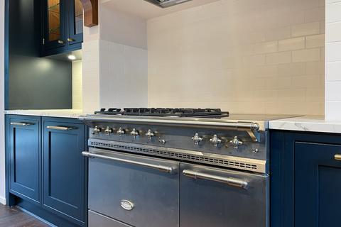 4 bedroom terraced house to rent - Ardleigh Road, London, N1
