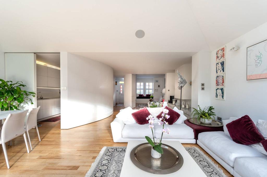 Orchard Road, Twickenham, TW1 4 bed house for sale £1,450,000