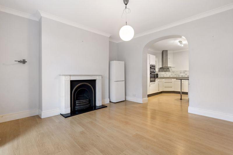 11 Stanley Terrace