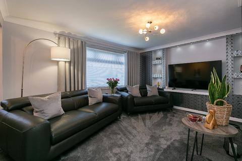 71 Oak Place, Mayfield, Dalkeith, EH22 5LY