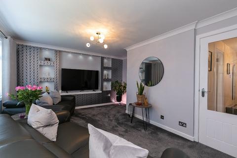 71 Oak Place, Mayfield, Dalkeith, EH22 5LY