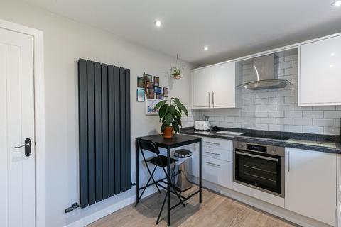 71 Oak Place, Mayfield, Dalkeith, EH22 5LY