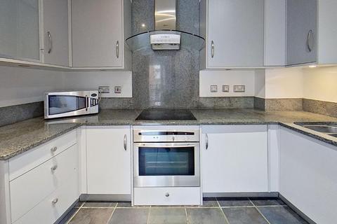 2 bedroom flat to rent, Kirkland House, Canary Wharf, Isle Of Dog, London, E14 3WQ