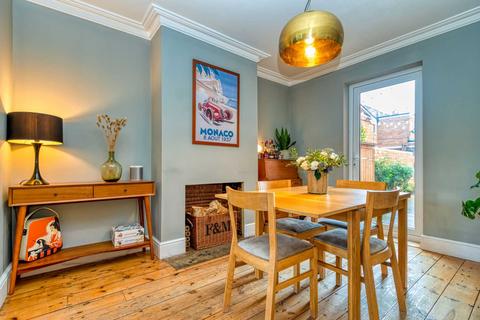 41 Hemdean Road, Caversham, Reading, RG4 7SY