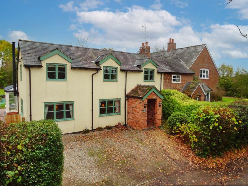 Ikey Lane, Burland, Nantwich, Cheshire 4 bed cottage £550,000