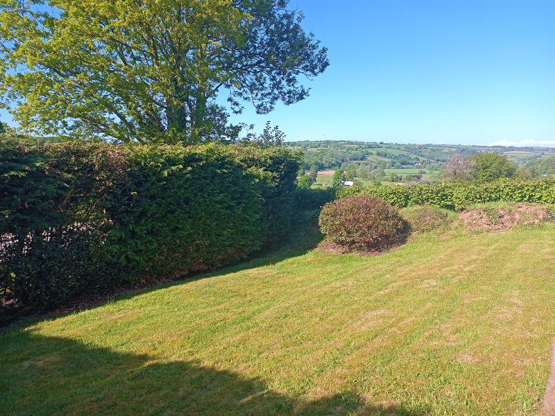 Rear Lawned Gardens
